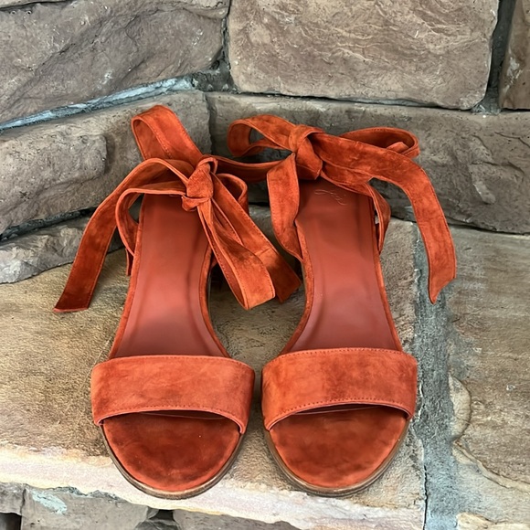 Joie Mamie Burnt Ochre Suede Sandal / SZ 39 or 9 - Picture 6 of 11